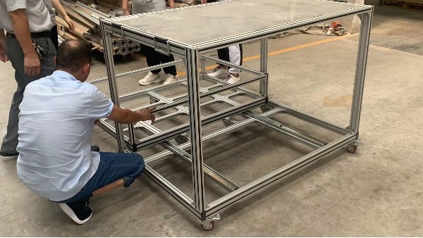 鋁型材移動設(shè)備桌 鋁型材移動設(shè)備桌