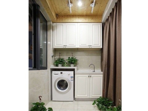 歐式全鋁衛(wèi)浴柜- 01 歐式全鋁衛(wèi)浴柜- 01