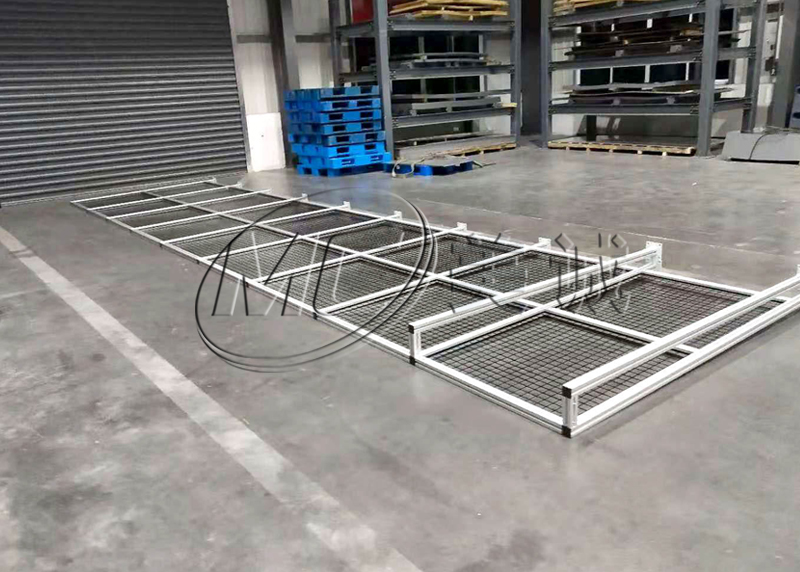 無錫鋁型材加工4040型材時，所用的配件種類