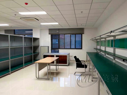 浙江鋁型材廠家生產的防靜電工作臺，和江蘇有什么不一樣？