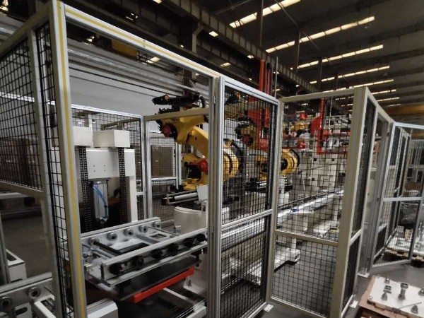 如何保證快速的給鋁型材圍欄出圖和報(bào)價(jià)？